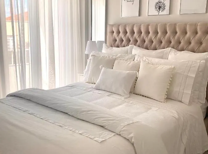 Ocean View Luxury Apartment